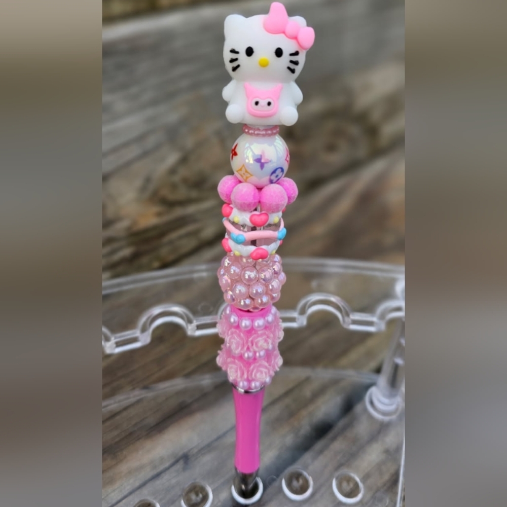 HELLO KITTY BEADED MURAKAMI PEN ( 1) WITH REFILL